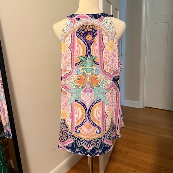 Rose & Olive Sleeveless blouse - Picture 3 of 5